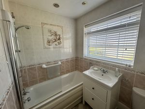 Photo 14- click for photo gallery